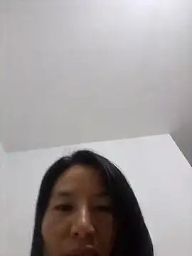 Snapshot of Dewbunn chatting on 03.01.25 Dewbunn online show from 03.01.25