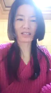 Snapshot of Dewbunn chatting on 03.21.25 Dewbunn online show from 03.21.25