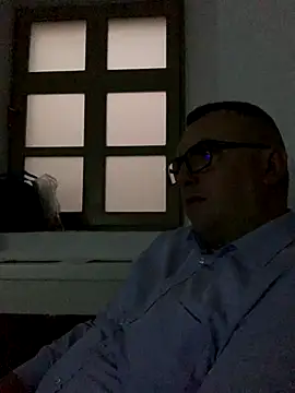 Mike8523 online show from 12.17.25