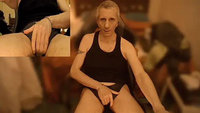 maxdaddy690 online show from 01.18.25