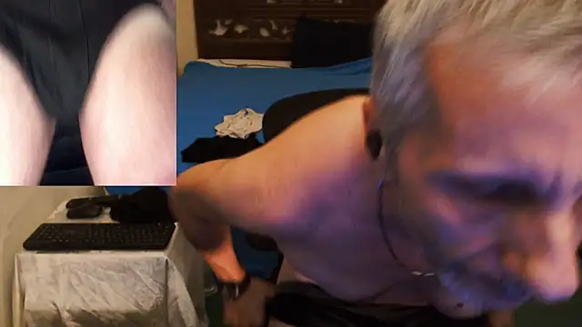 maxdaddy690 online show from 09.13.25