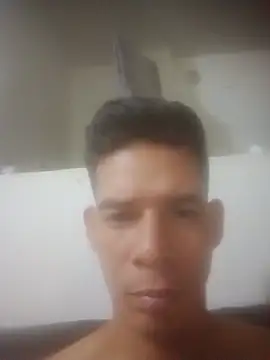 Snapshot of calientesexo69 chatting on 11.17.25 calientesexo69 online show from 11.17.25