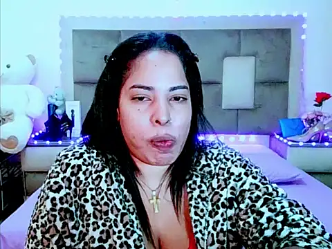 indiantopaz694u online show from 07.17.26