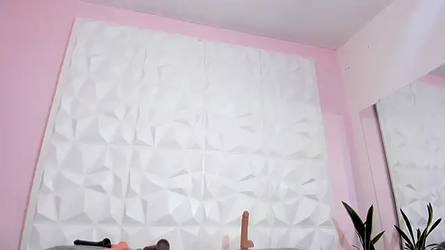 Snapshot of Valeriagomez_ chatting on 03.14.25 Valeriagomez online show from 03.14.25