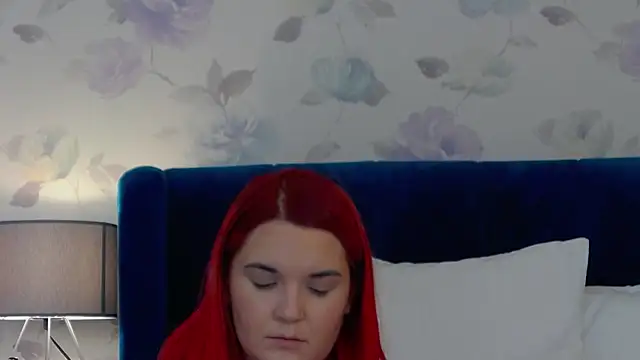 Snapshot of KailyKay chatting on 11.15.25 KailyKay online show from 11.15.25