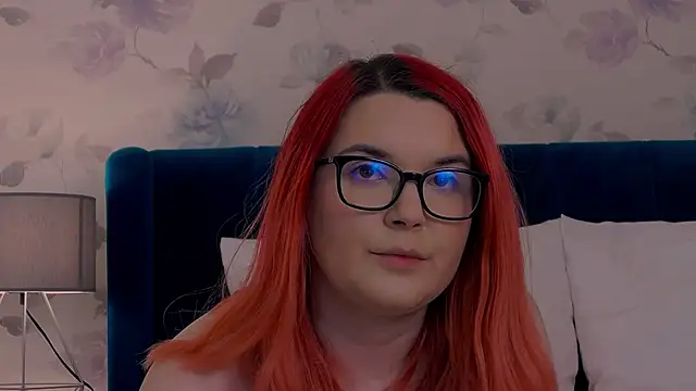 Snapshot of KailyKay chatting on 02.08.26 KailyKay online show from 02.08.26