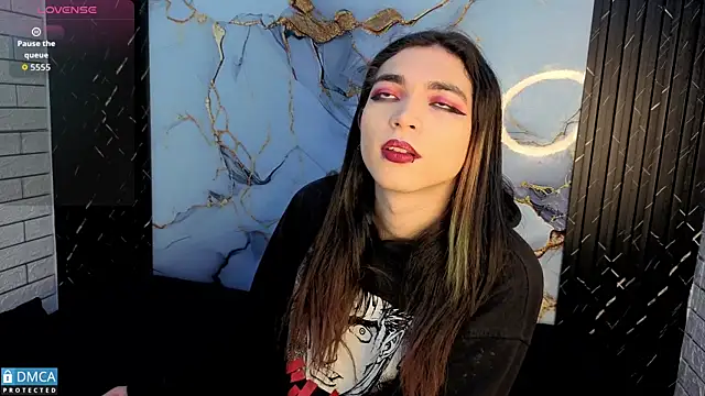 MaeveKuro online show from 02.18.26