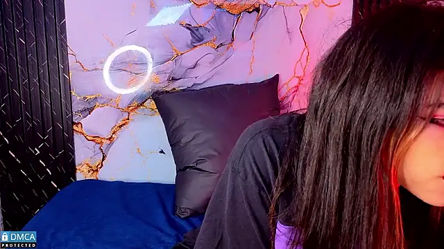 MaeveKuro online show from 03.19.26