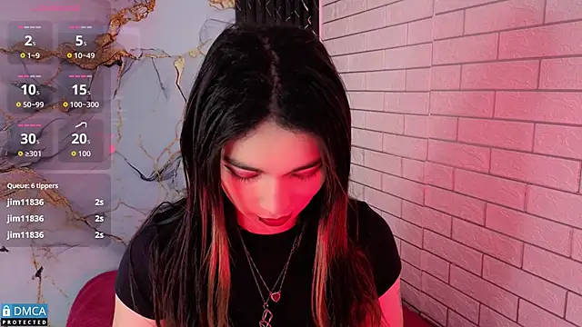 MaeveKuro online show from 04.30.26