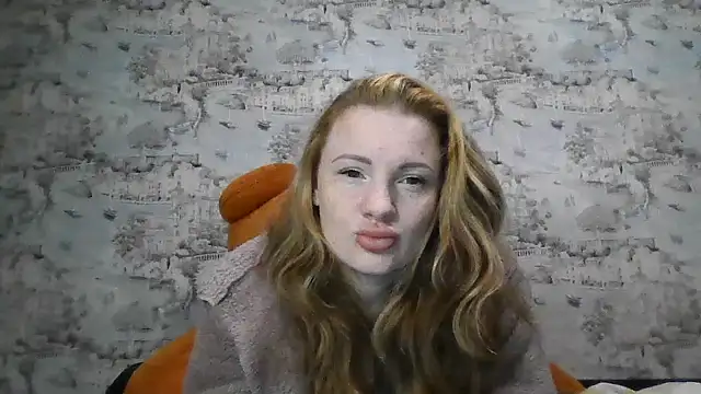 Eveline May online show from 10.14.25