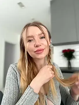 EvaBrooklyn online show from 03.12.25