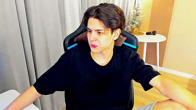 TravisRevas online show from 02.03.26