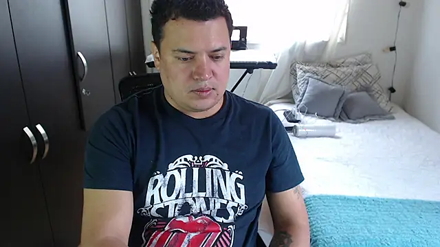 Snapshot of _Aragon__ chatting on 03.07.25 Aragon online show from 03.07.25