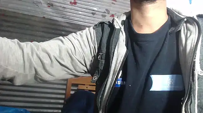 Snapshot of rose_domy chatting on 03.15.25 rose domy online show from 03.15.25