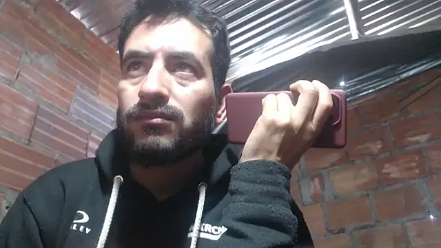 Snapshot of rose_domy chatting on 11.18.25 rose domy online show from 11.18.25