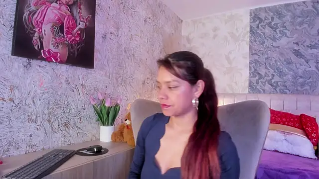 Arianaa collins online show from 12.20.25