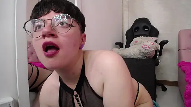 safyka online show from 03.20.25