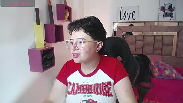 safyka online show from 09.30.25