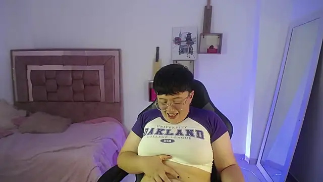 safyka online show from 02.13.26