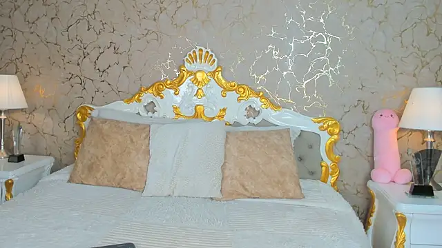 ScarlettWallace online show from 03.11.25