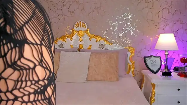 ScarlettWallace online show from 10.09.25