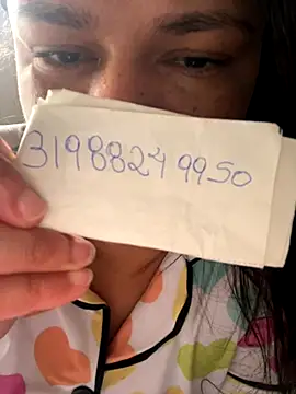 Snapshot of mel88Da chatting on 10.10.25 mel88Da online show from 10.10.25