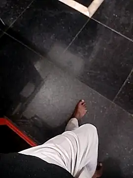 Snapshot of BlackDog__69 chatting on 11.03.25 BlackDog  69 online show from 11.03.25