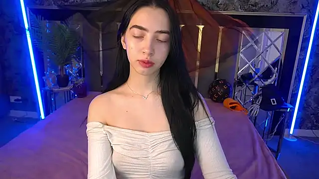 WildKittenX  online show from 10.29.25