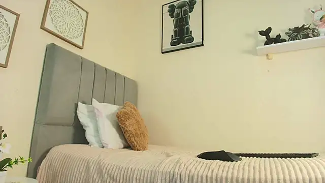 mary cute9 online show from 04.14.26