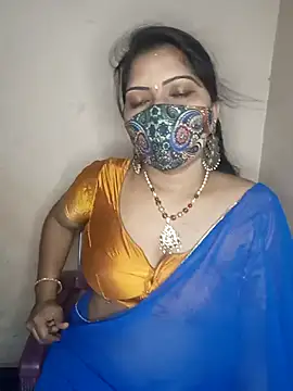 Snapshot of Bagi-Sexy chatting on 03.09.25 Bagi-Sexy online show from 03.09.25