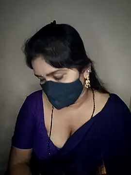 Snapshot of Bagi-Sexy chatting on 09.27.25 Bagi-Sexy online show from 09.27.25