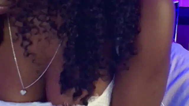 Qeen blackk online show from 10.25.25