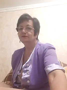 Snapshot of Lota5821 chatting on 04.21.26 Lota5821 online show from 04.21.26