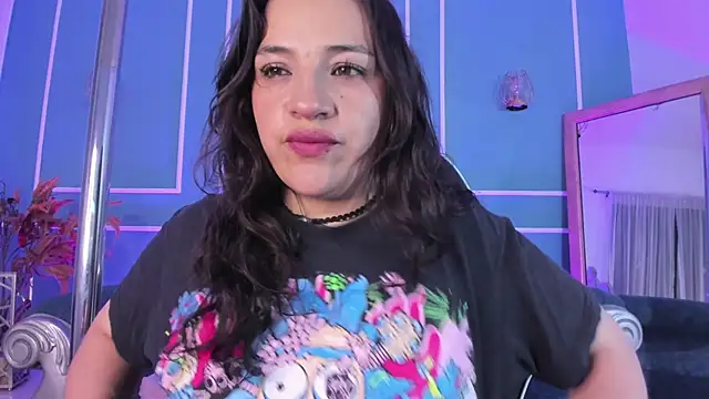 TaraTaylorr online show from 10.10.25