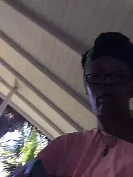 Ladyzee25 online show from 09.15.25