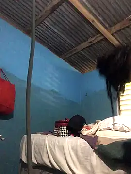 Ladyzee25 online show from 10.05.25