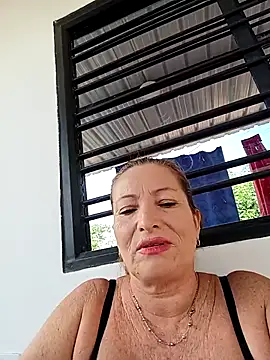 Snapshot of Sexy-Woman-Mature chatting on 04.24.26 Sexy-Woman-Mature online show from 04.24.26
