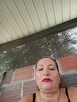 Snapshot of Sexy-Woman-Mature chatting on 05.30.26 Sexy-Woman-Mature online show from 05.30.26