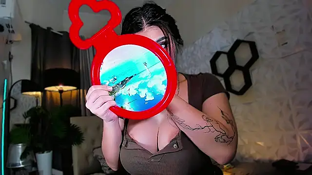 claraakhasova online show from 10.02.25