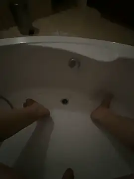 Snapshot of Mpampi chatting on 09.16.25 Mpampi online show from 09.16.25