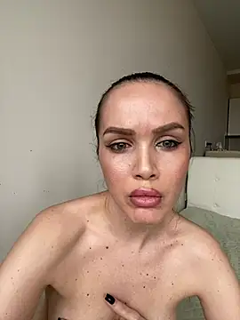 Beverly Hilll online show from 03.06.25