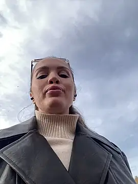 Beverly Hilll online show from 03.21.25