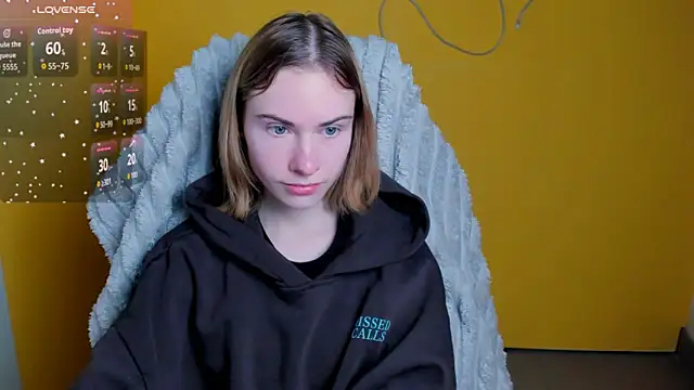 Fiona Night online show from 02.04.26