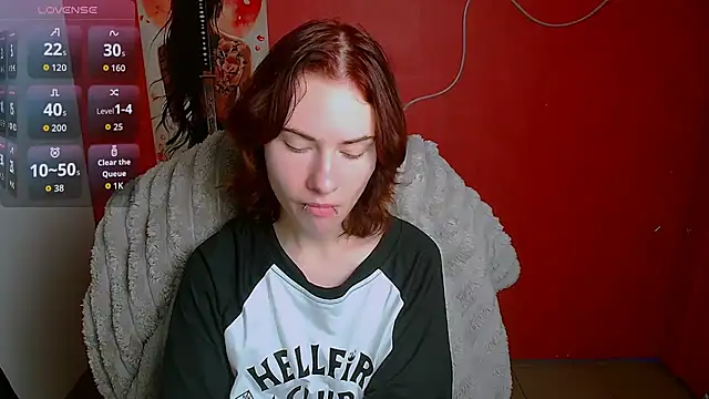 Snapshot of Fiona_Night chatting on 07.28.26 Fiona Night online show from 07.28.26