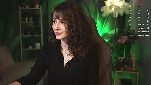 OliviaMcClean online show from 05.04.26