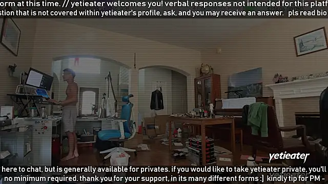 Snapshot of yetieater chatting on 04.29.26 yetieater online show from 04.29.26
