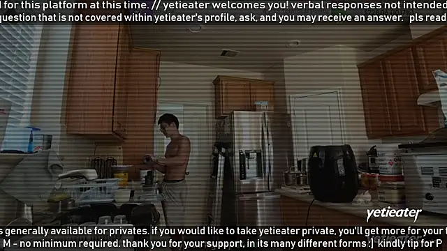 Snapshot of yetieater chatting on 05.26.26 yetieater online show from 05.26.26