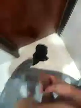 Snapshot of enoc369 chatting on 11.10.25 enoc369 online show from 11.10.25