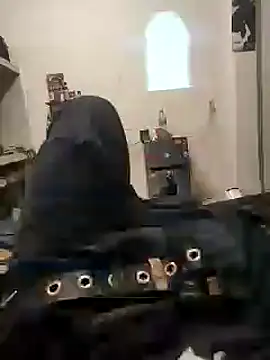 Snapshot of enoc369 chatting on 11.16.25 enoc369 online show from 11.16.25