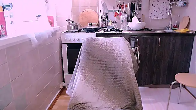 SoftLia online show from 10.25.25